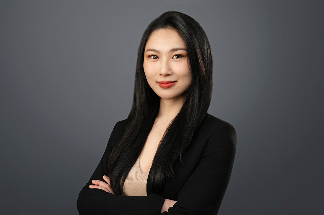 Elaine Yuan 6726 Social Media
