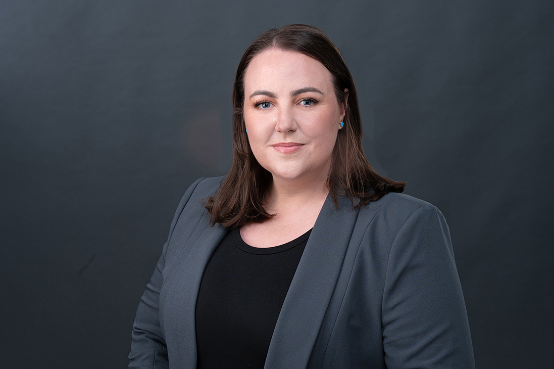Alice Cooney 6081