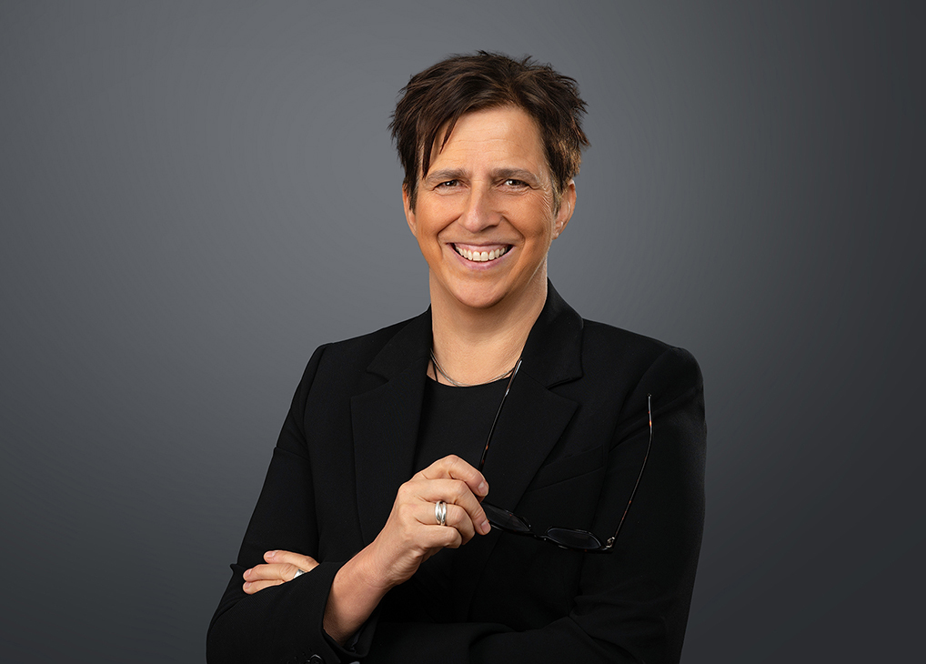 Natalie Blok 8888 Social Media